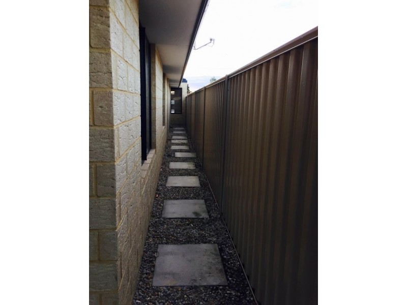 17A Thomas Street, East Cannington WA 6107