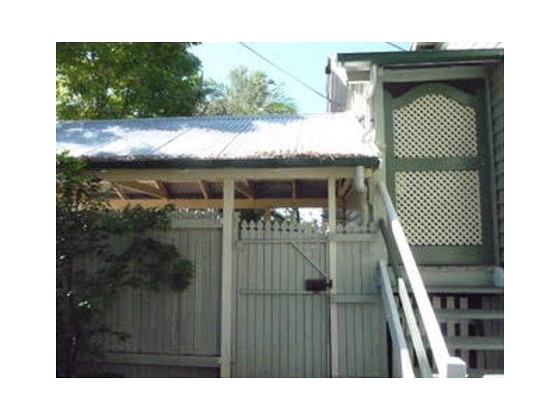 19 Fifth Avenue, Kedron QLD 4031