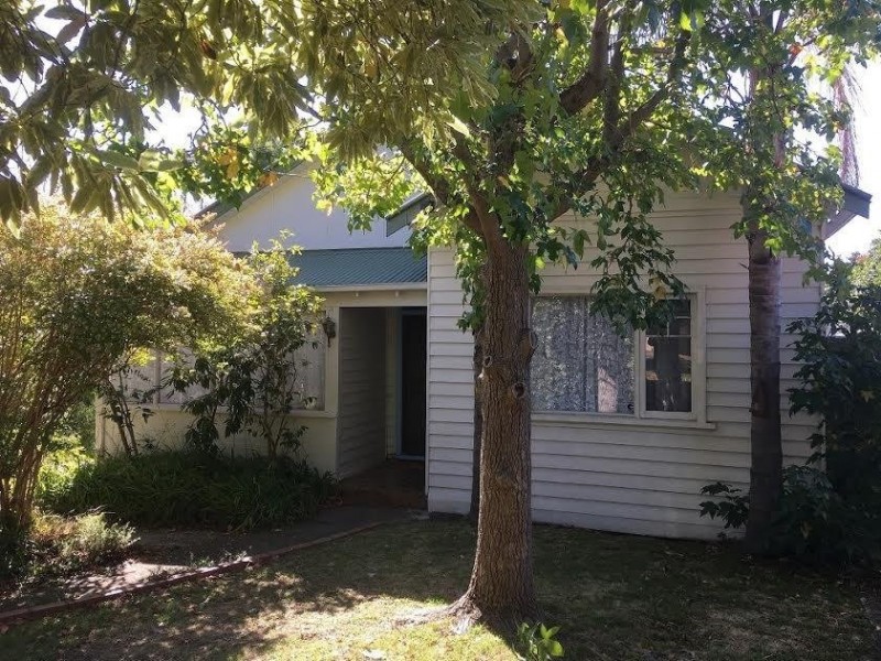 11 Como Avenue, Surrey Hills VIC 3127