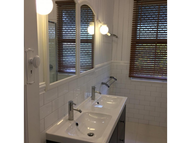 43 Clara Street, Annerley QLD 4103