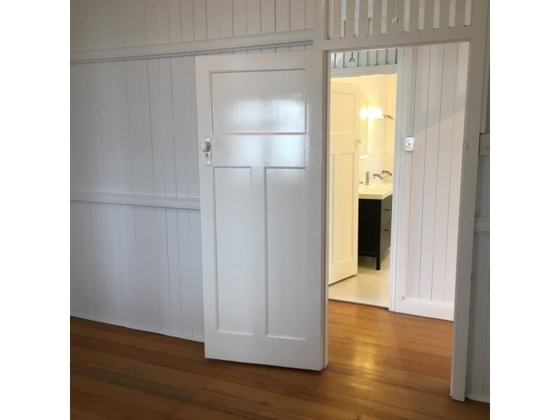 43 Clara Street, Annerley QLD 4103