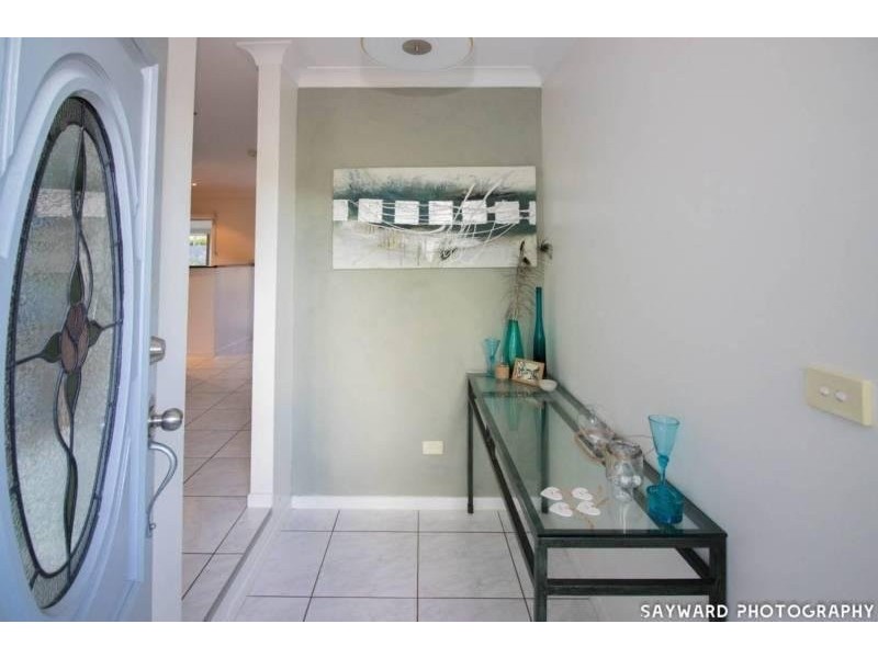 176 Greenslopes Street, Edge Hill QLD 4870