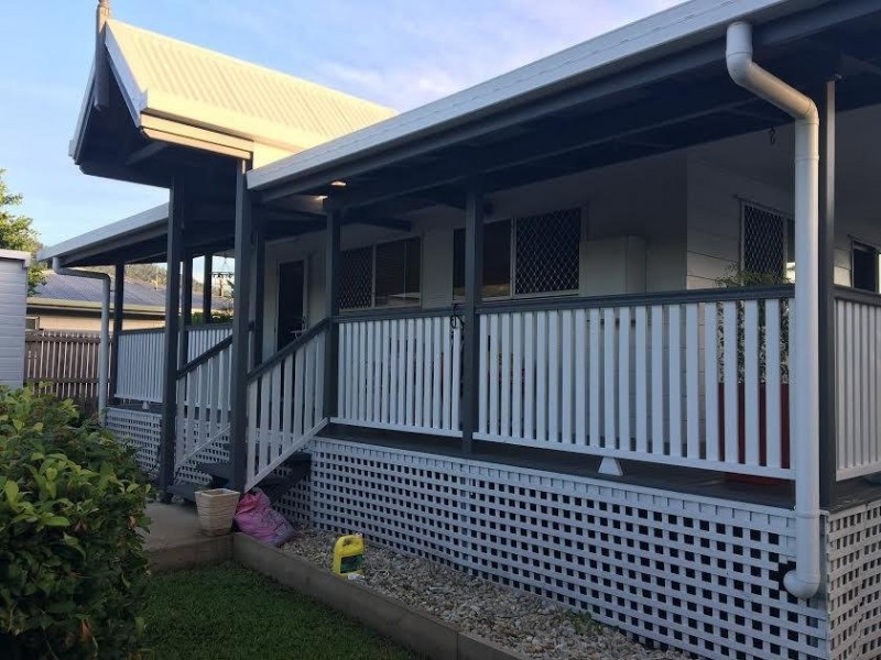 33 Davis Close, Manoora QLD 4870