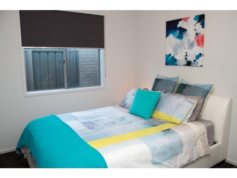 3 Orbit Court, Woodcroft SA 5162