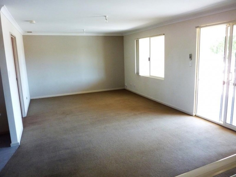 6/6 Walter Street, Gosnells WA 6110