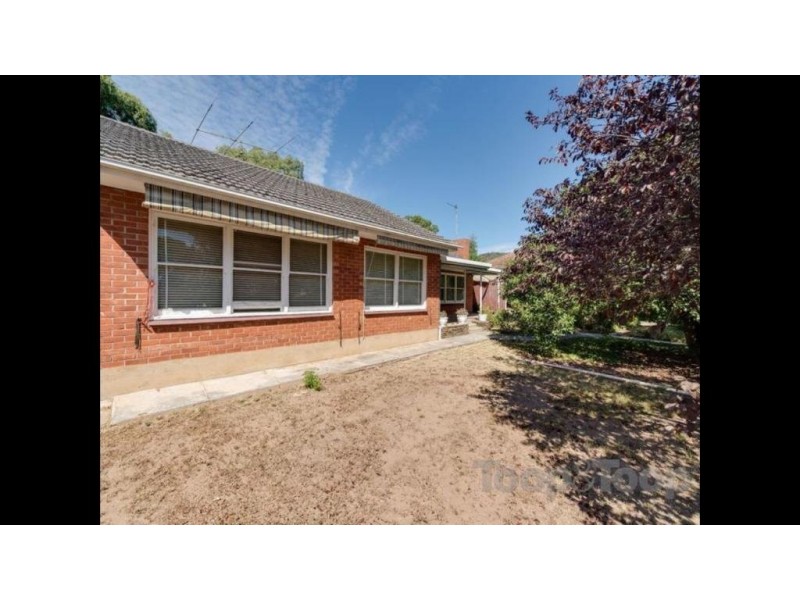 1 Emily Avenue, Clapham SA 5062