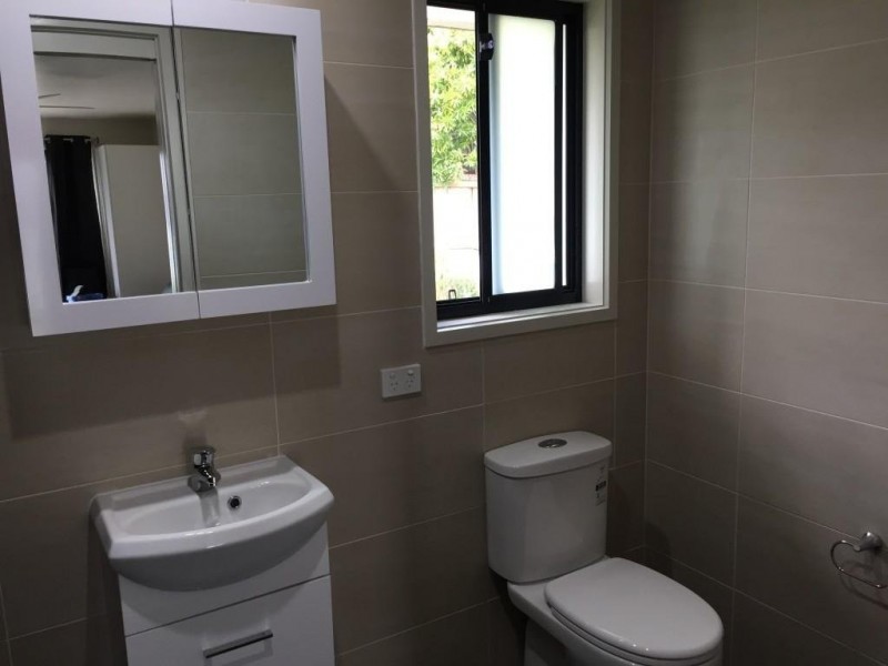 5 Melrose Place, Southport QLD 4215