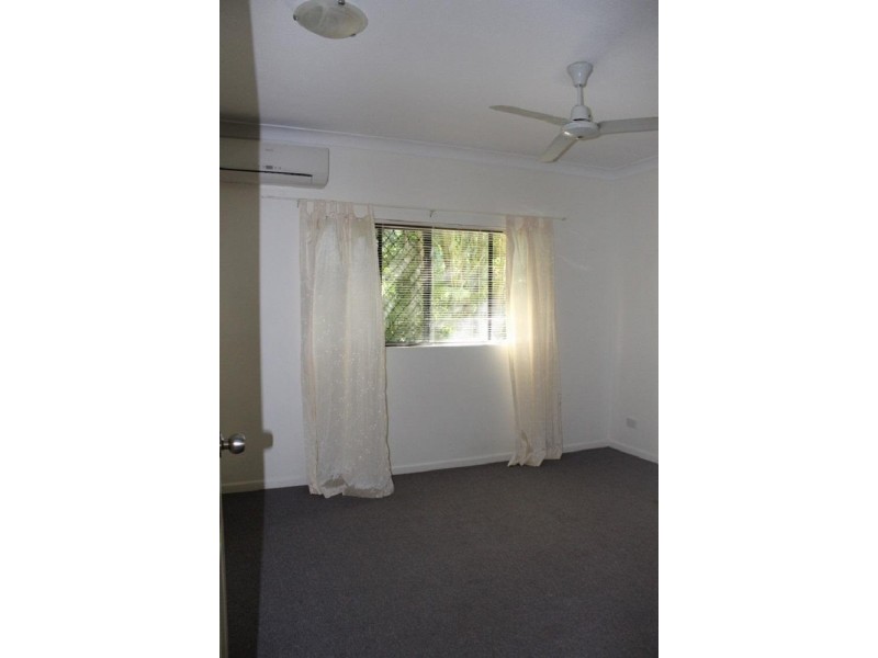 21/3 Stratford Parade, Stratford QLD 4870