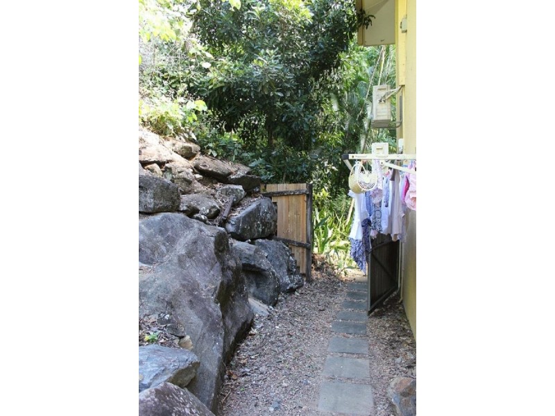 21/3 Stratford Parade, Stratford QLD 4870