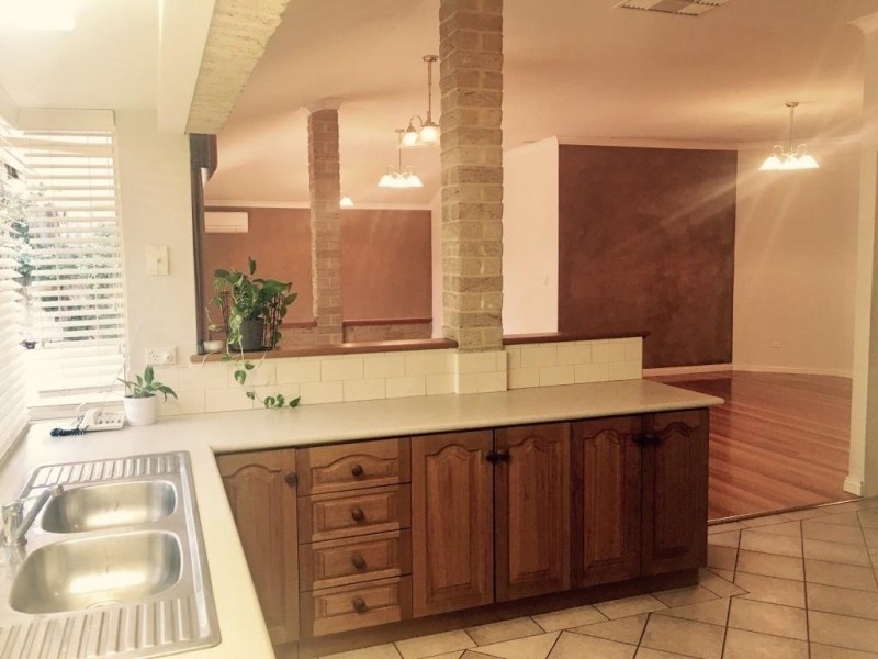 6 Engadine Way, Duncraig WA 6023