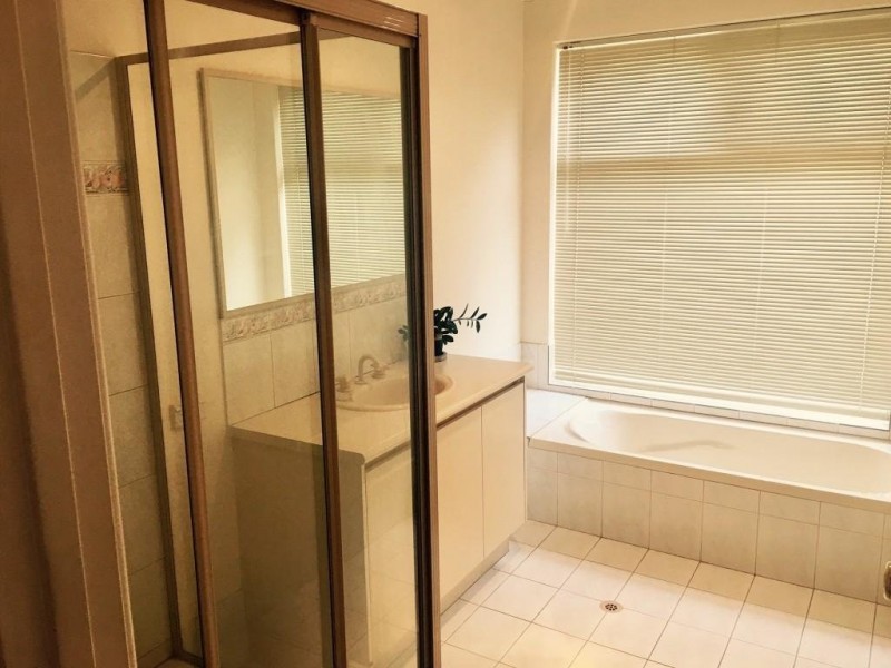 6 Engadine Way, Duncraig WA 6023