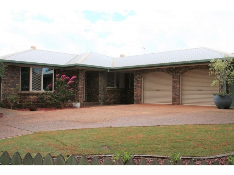 2 Nottingham Drive, Victoria Point QLD 4165