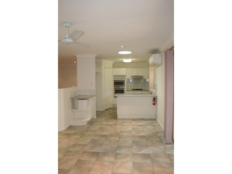 2 Nottingham Drive, Victoria Point QLD 4165