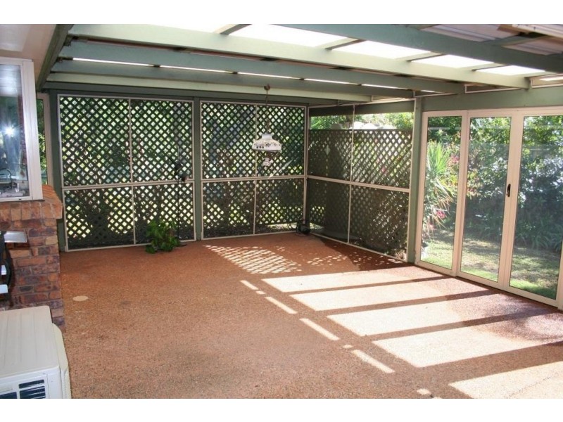 2 Nottingham Drive, Victoria Point QLD 4165