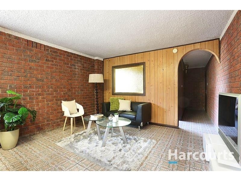 24 Pinewood Drive, Thomastown VIC 3074