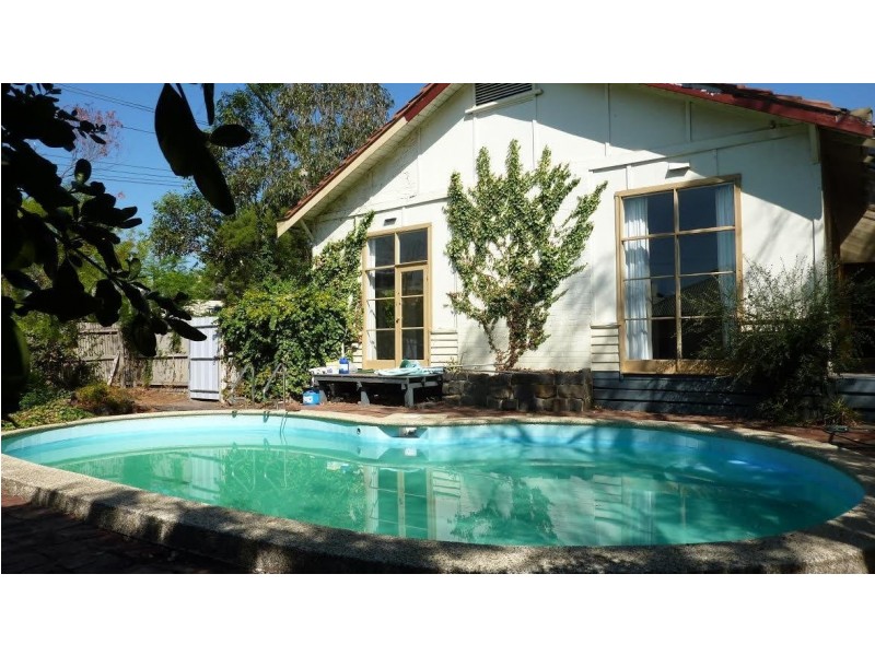 2 Clive Road, Hawthorn East VIC 3123