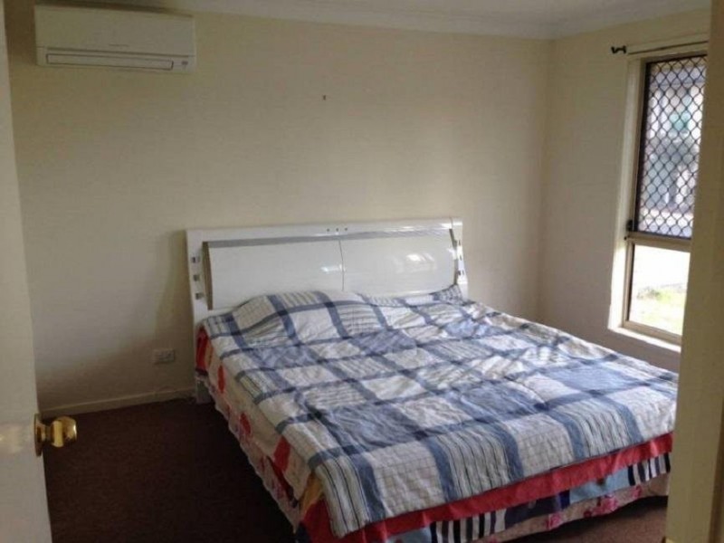 14 Troon Close, Oxley QLD 4075