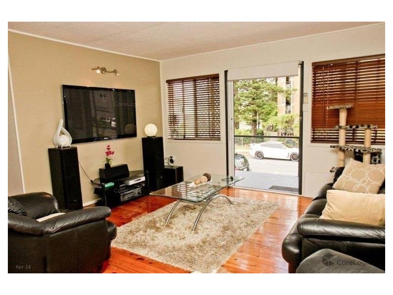 15 Wave Street, Mermaid Beach QLD 4218