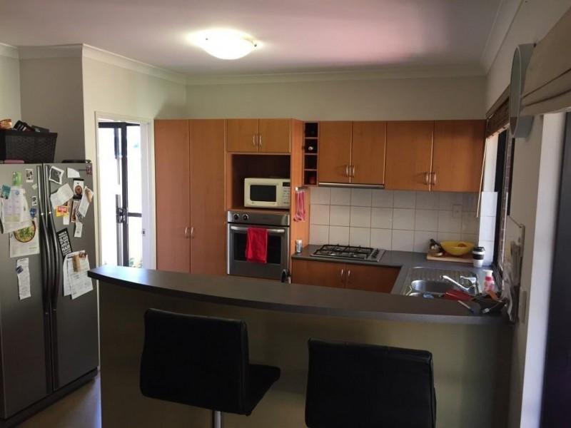 11B Leeder Street, Glendalough WA 6016