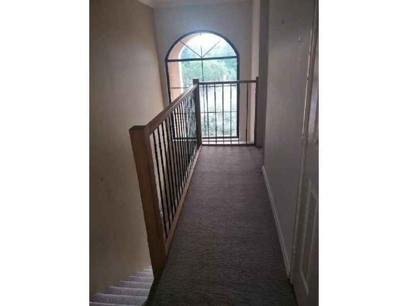 11B Leeder Street, Glendalough WA 6016