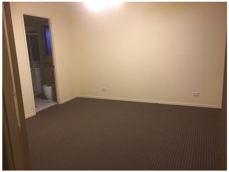 15 Burke Place, Forest Lake QLD 4078