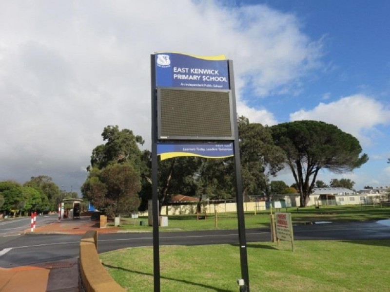 78 Wanaping Road, Kenwick WA 6107