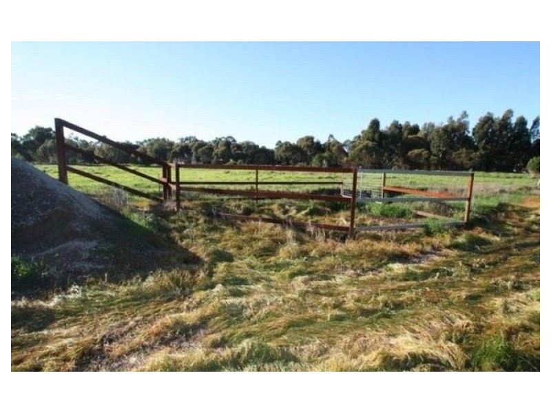 Lot 7 Sheridan Place, Waroona WA 6215