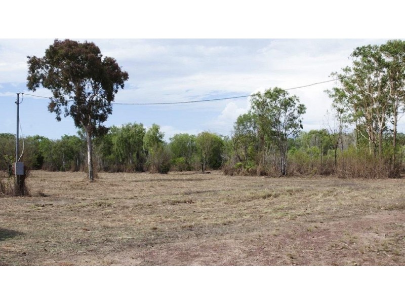 Lambells Lagoon NT 0822