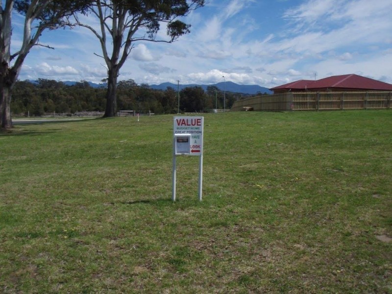 9-3 Joy Place via Braemar Drive off South Head Road, Moruya NSW 2537