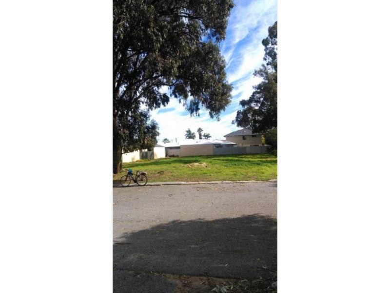 15 Millgate Road, Balga WA 6061