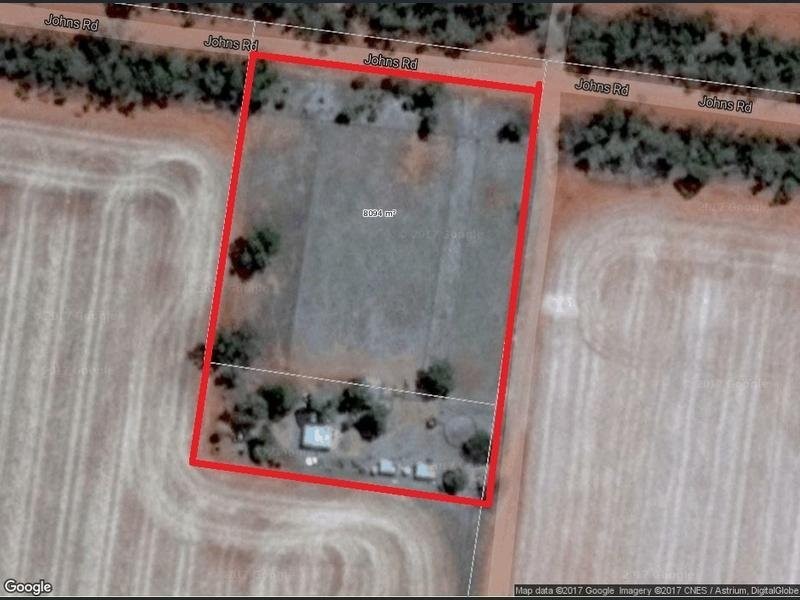 * Johns Road, Barellan NSW 2665