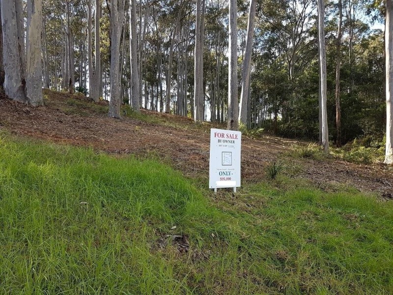 * Gareth Avenue, Narooma NSW 2546