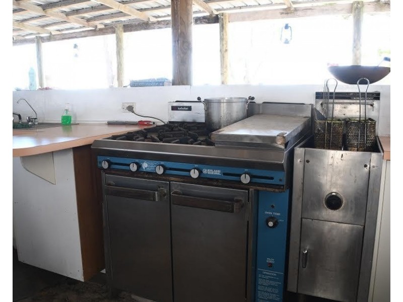 * St. Bees Island, Whitsundays QLD 4802
