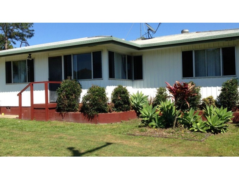 35 Neils Street, Pialba QLD 4655