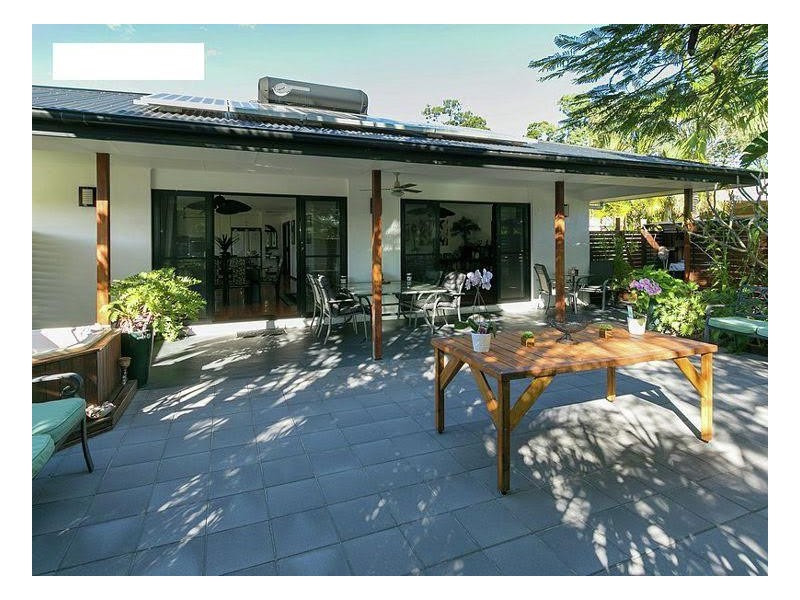 2 Tree View Road, Toogoom QLD 4655