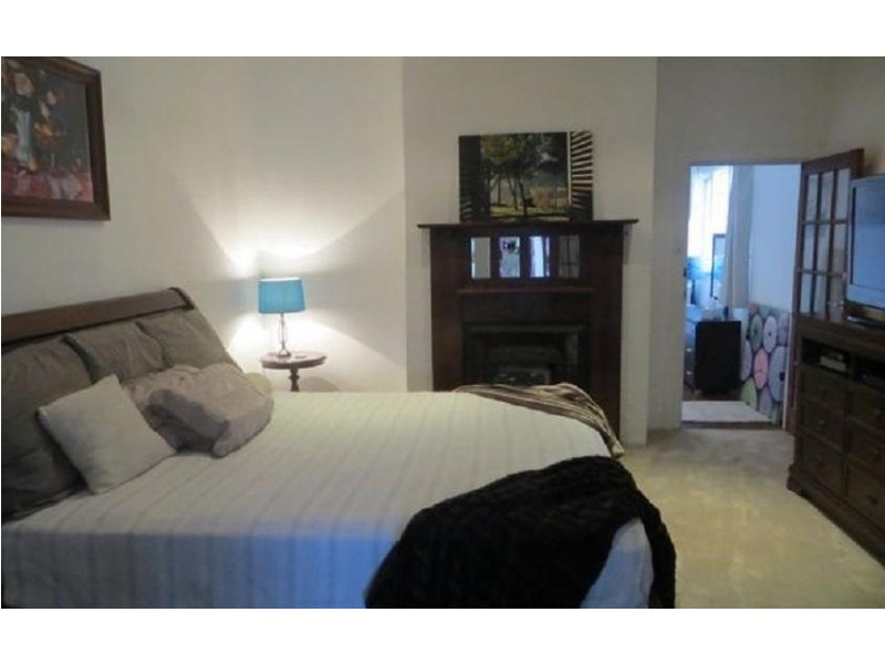 2/252 Seaview Road, Henley Beach SA 5022