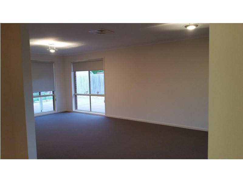 14 The Granary, Sunbury VIC 3429
