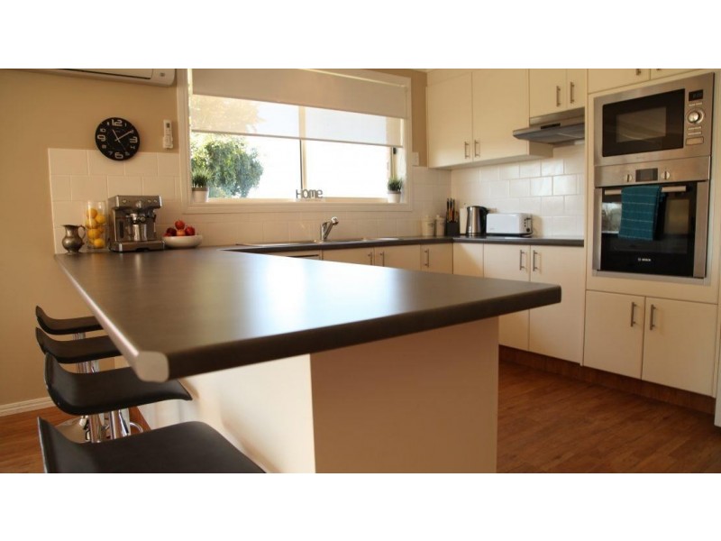 66 Amana Circuit, Orange NSW 2800