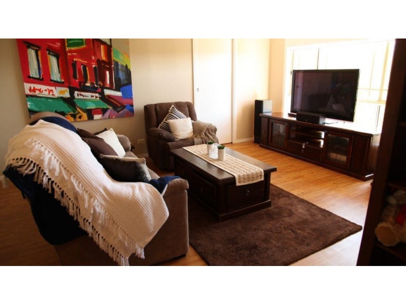 66 Amana Circuit, Orange NSW 2800