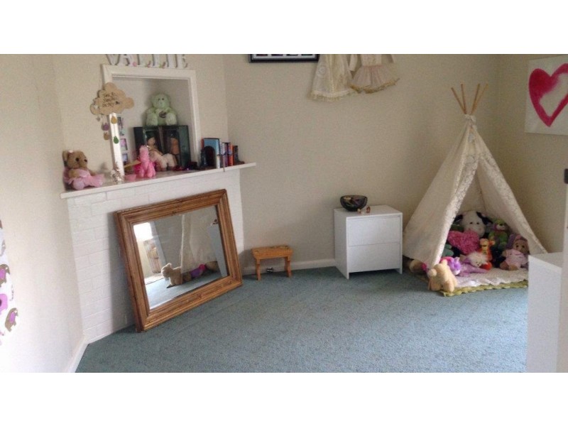 21 East Street, Parkes NSW 2870