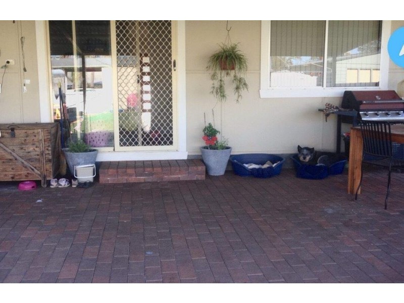 21 East Street, Parkes NSW 2870