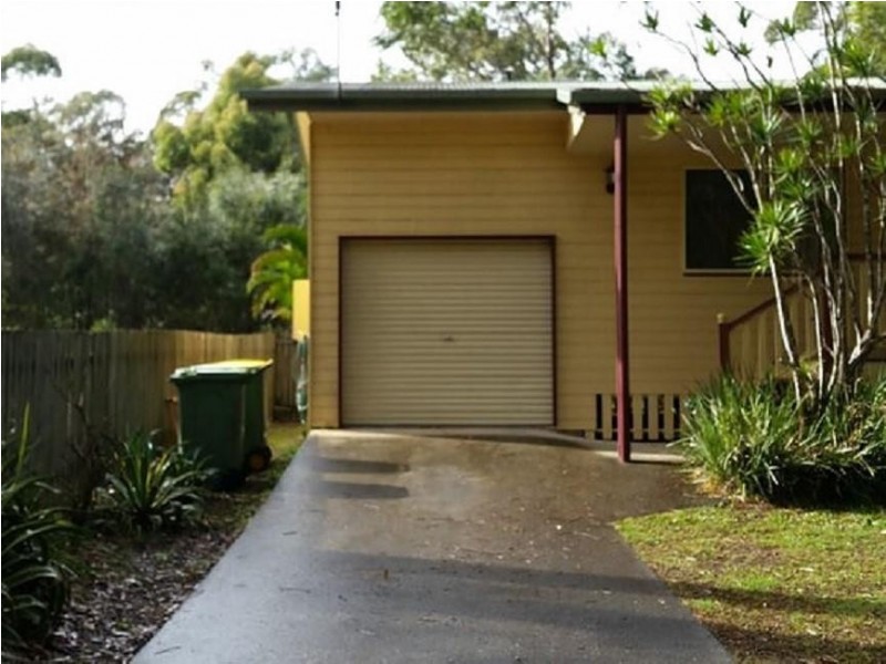 43 Centre Road, Russell Island QLD 4184