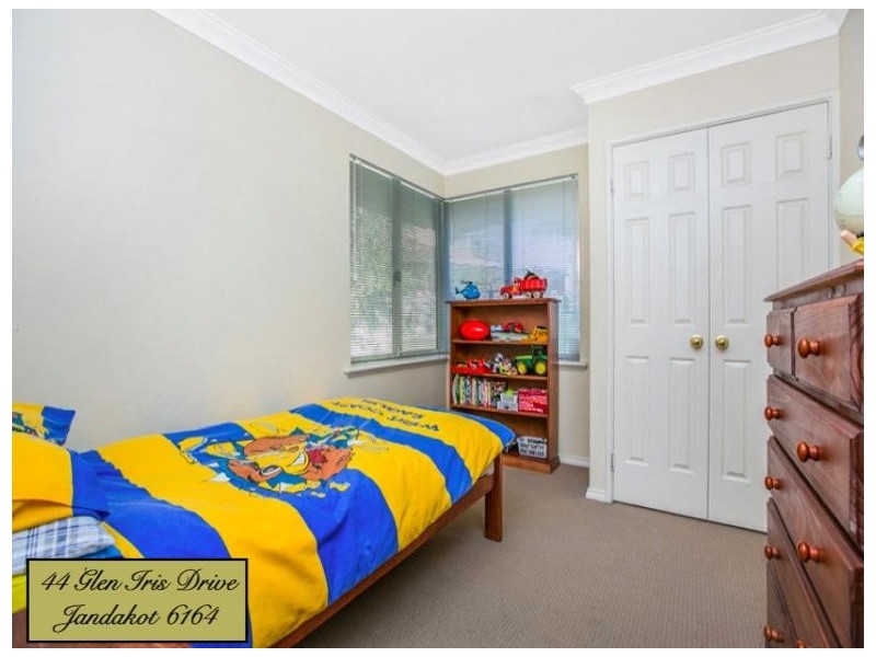 44 Glen Iris Drive, Jandakot WA 6164
