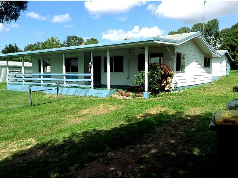 8 – 10 Inman Street, Tiaro QLD 4650