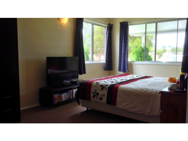 8 – 10 Inman Street, Tiaro QLD 4650