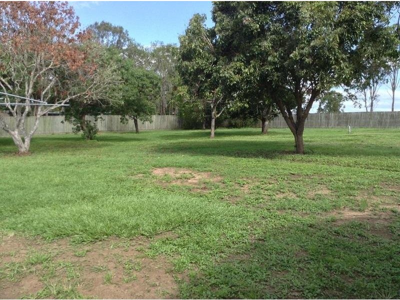 8 – 10 Inman Street, Tiaro QLD 4650