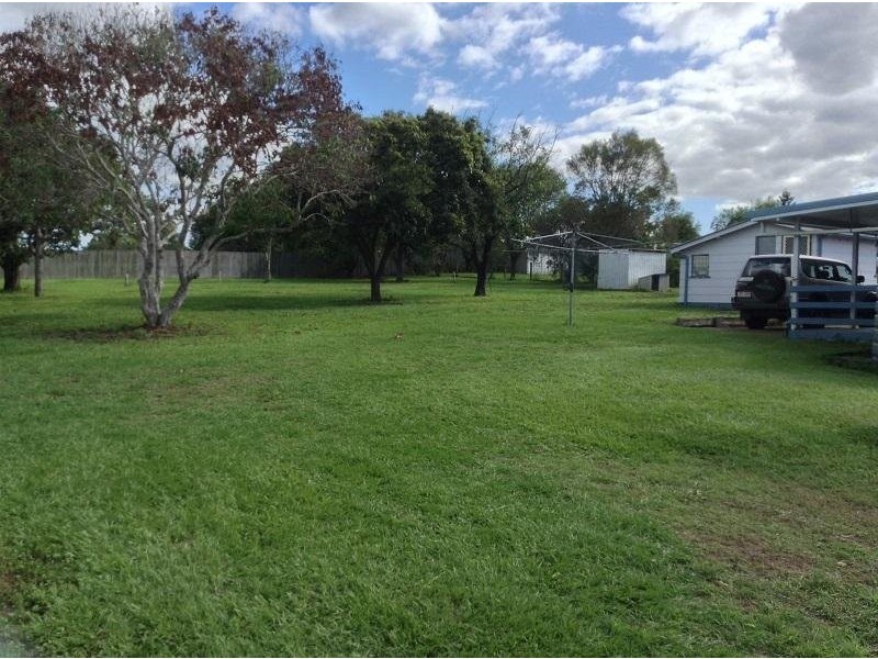 8 – 10 Inman Street, Tiaro QLD 4650