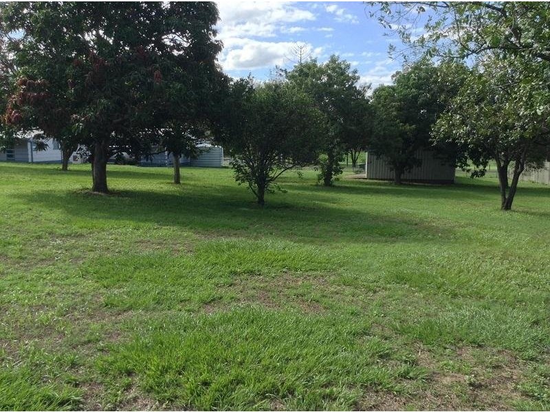 8 – 10 Inman Street, Tiaro QLD 4650