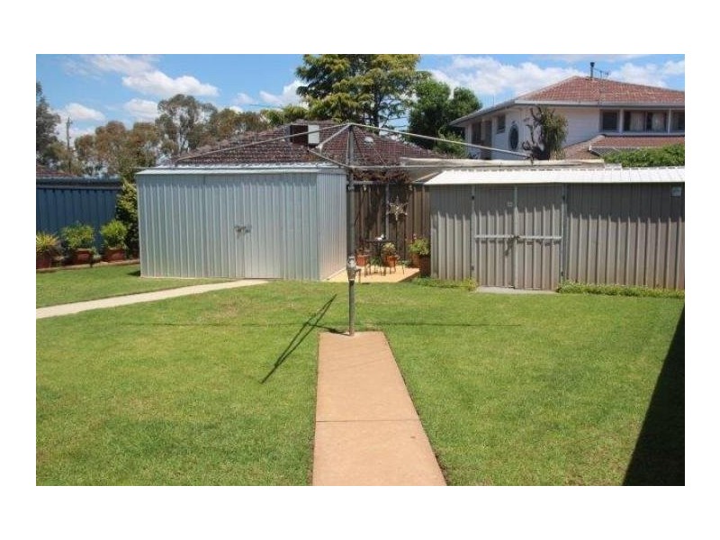 51 Fairview Street, Dubbo NSW 2830