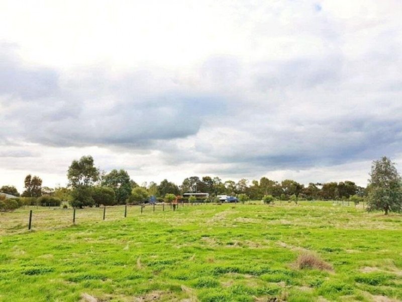 32 Cheshire Street, Coolup WA 6214